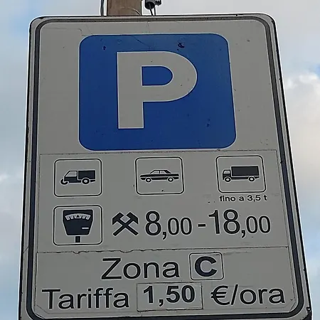 Unangolodibologna Apartmán